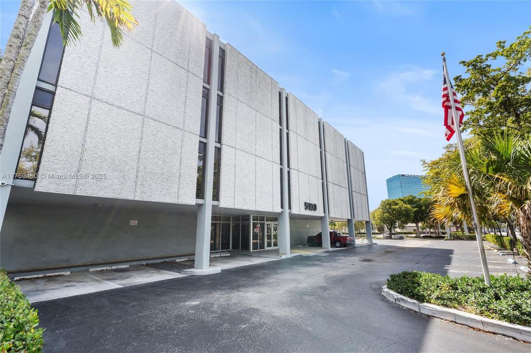 Recently Sold: $7,200,000 (0 beds, 0 baths, 0 Square Feet)