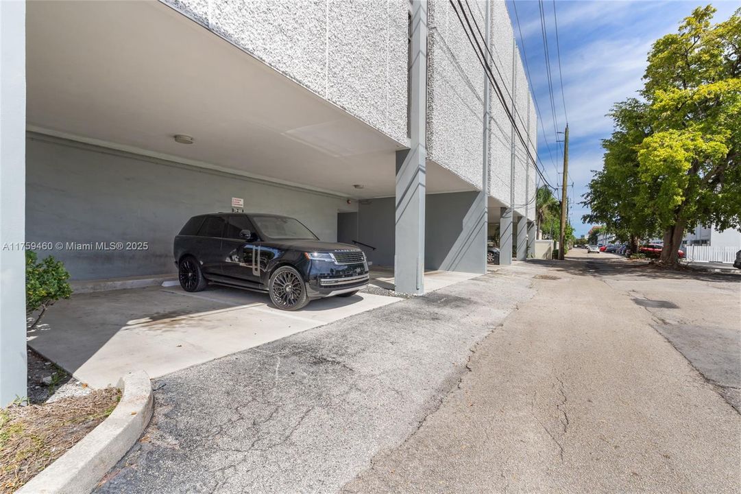 Recently Sold: $7,200,000 (0 beds, 0 baths, 0 Square Feet)