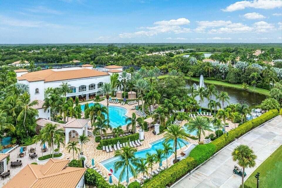 Pool 2