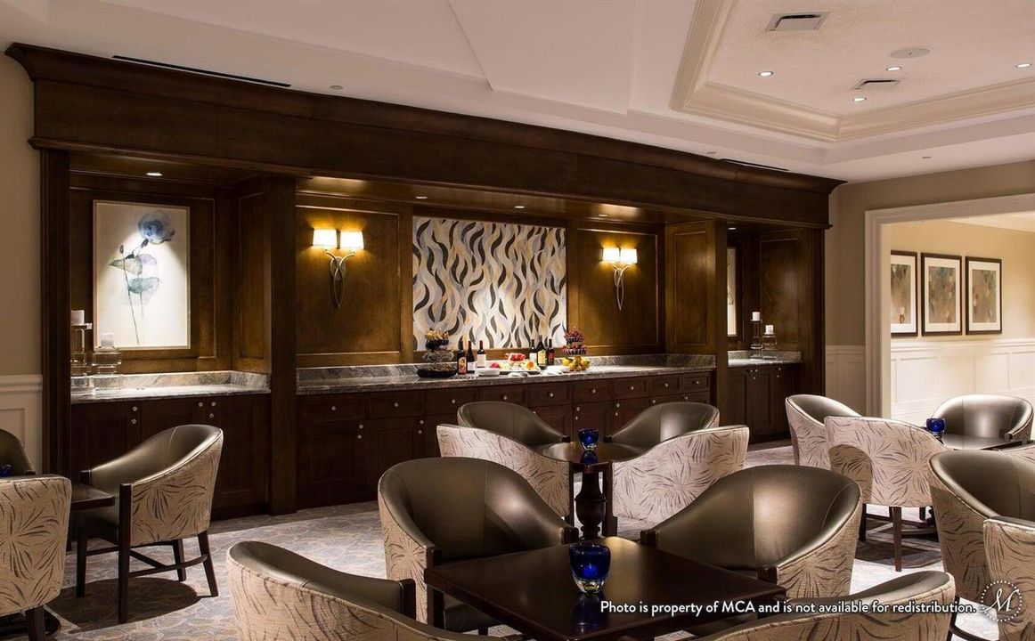 Lounge 2