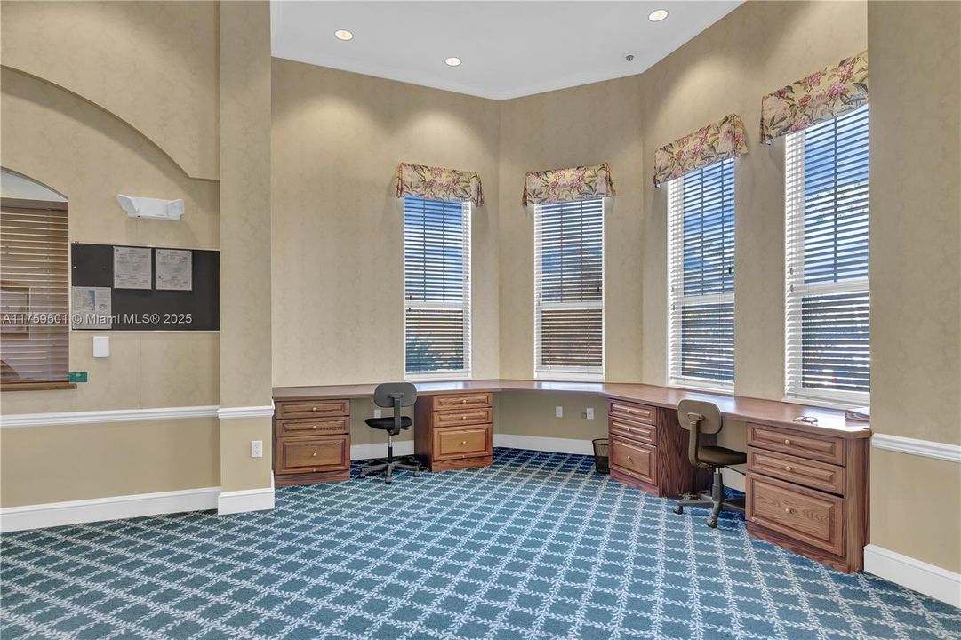 Business center at community Clubhouse offers free WIFI. Work from home; Work from anywhere why not here in sunny Florida? Besides the obvious great warm weather its a no State Income Tax in the USA!