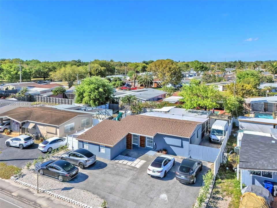 Vendido Recientemente: $450,000 (2 camas, 1 baños, 1172 Pies cuadrados)