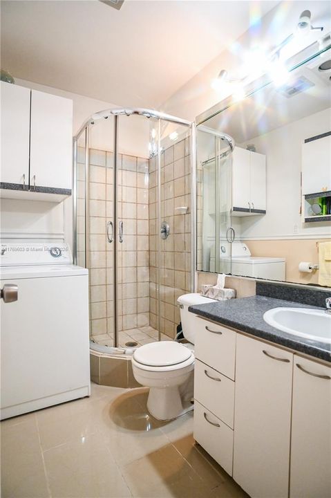 Vendido Recientemente: $139,900 (1 camas, 1 baños, 600 Pies cuadrados)