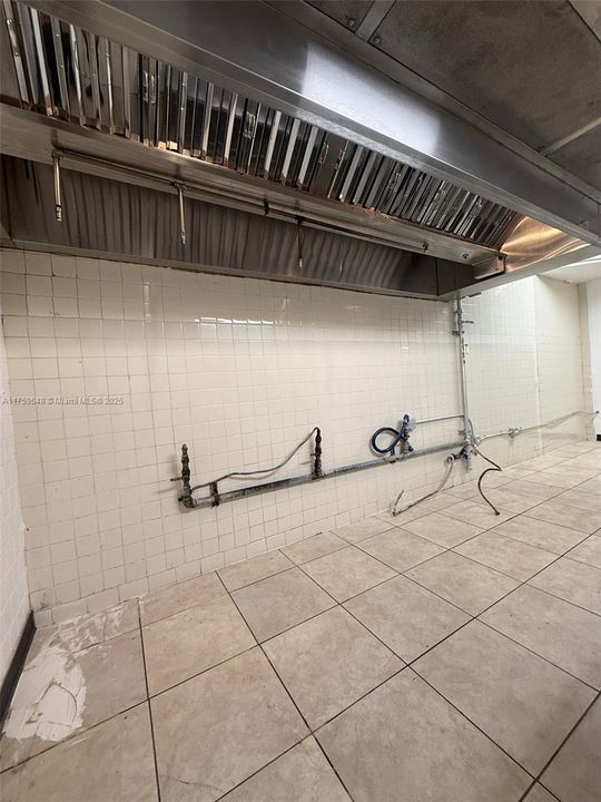 最近租的: $6,500 (0 贝兹, 0 浴室, 0 平方英尺)