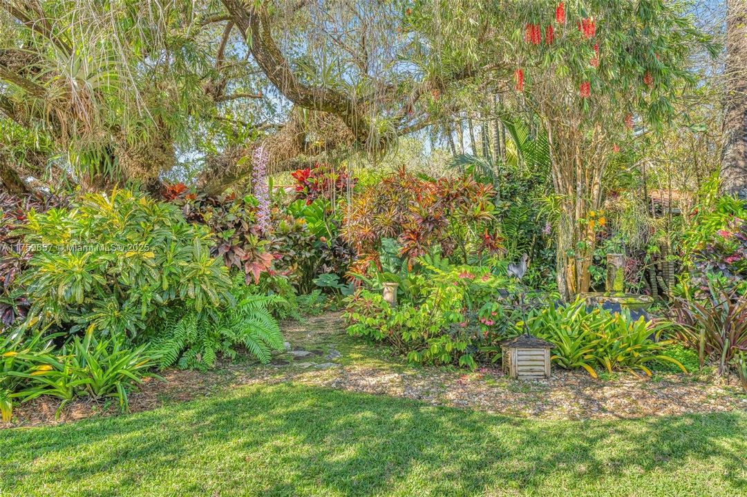 Recently Sold: $1,200,000 (3 beds, 2 baths, 1488 Square Feet)