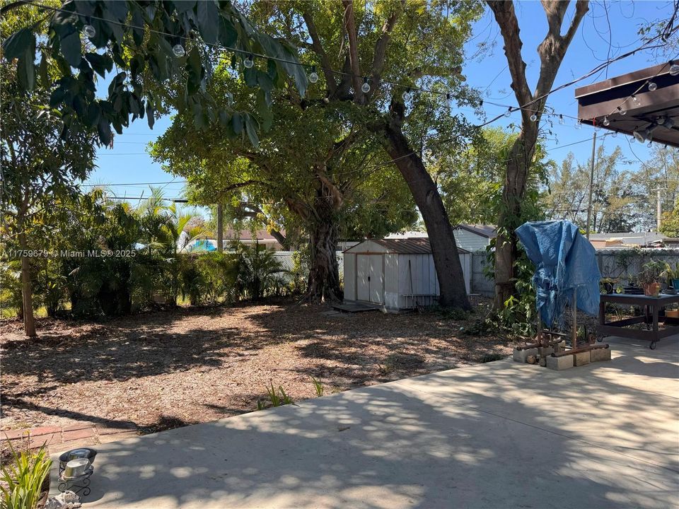 Recently Sold: $485,000 (3 beds, 1 baths, 1112 Square Feet)