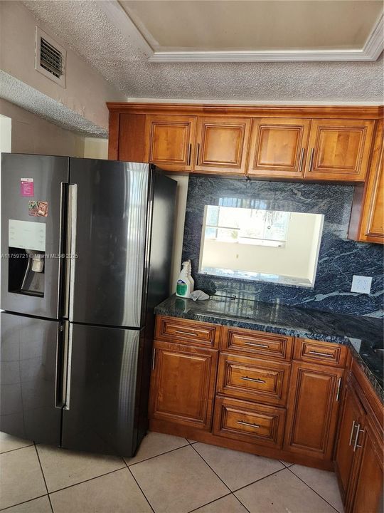 待售: $119,999 (2 贝兹, 2 浴室, 0 平方英尺)