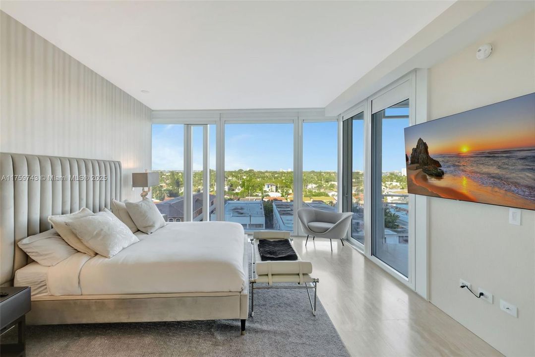 最近售出: $7,200,000 (2 贝兹, 2 浴室, 1753 平方英尺)