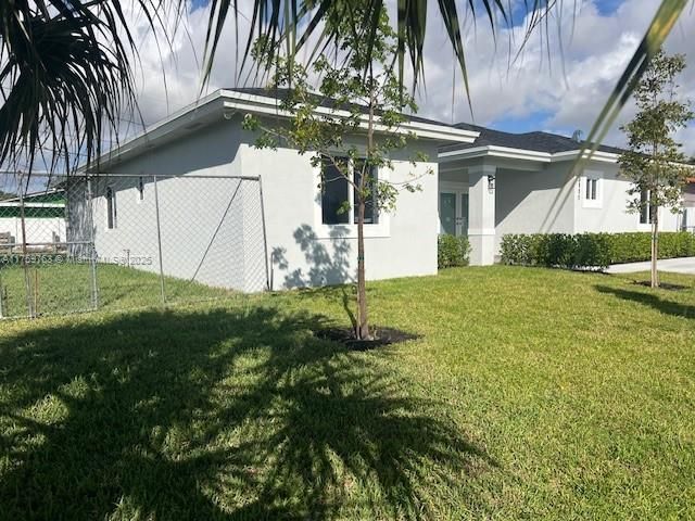 Recently Sold: $655,000 (4 beds, 3 baths, 1243 Square Feet)