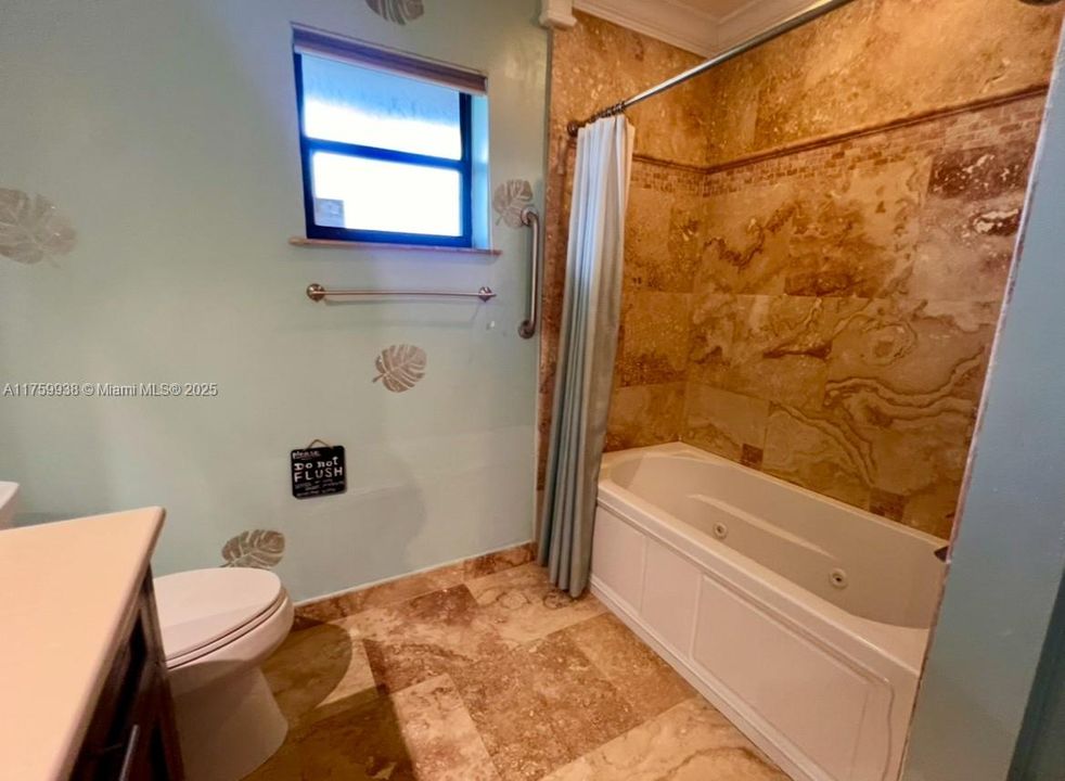 Недавно арендовано: $5,000 (4 спален, 2 ванн, 2215 Квадратных фут)