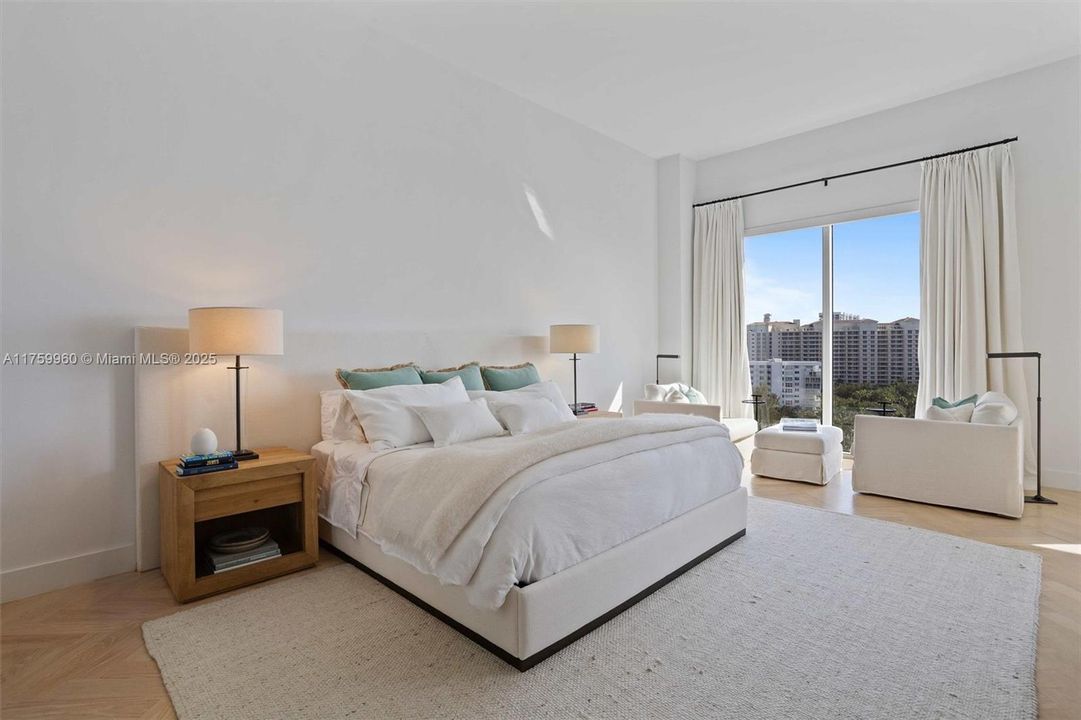 Recently Sold: $4,850,000 (3 beds, 4 baths, 2950 Square Feet)