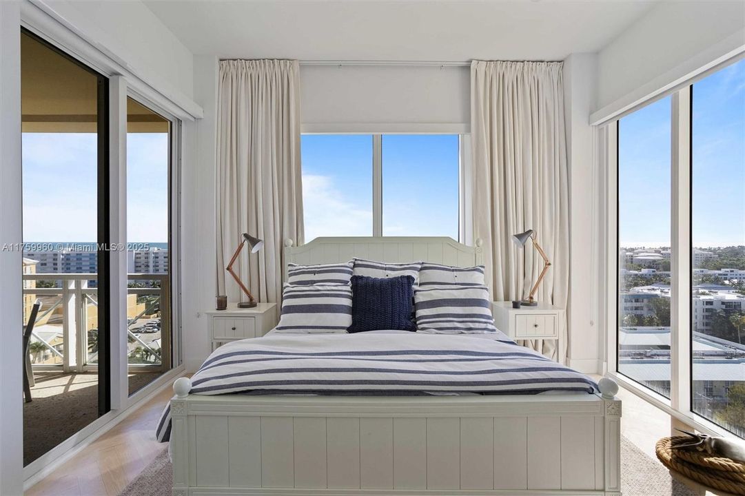 Recently Sold: $4,850,000 (3 beds, 4 baths, 2950 Square Feet)