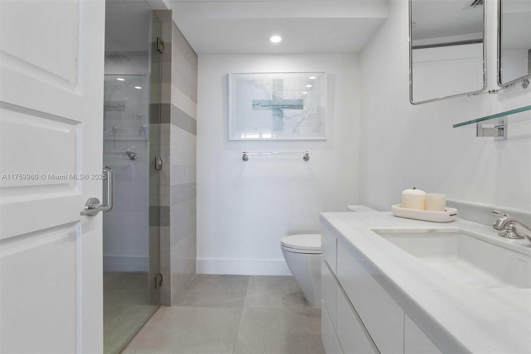 Recently Sold: $4,850,000 (3 beds, 4 baths, 2950 Square Feet)