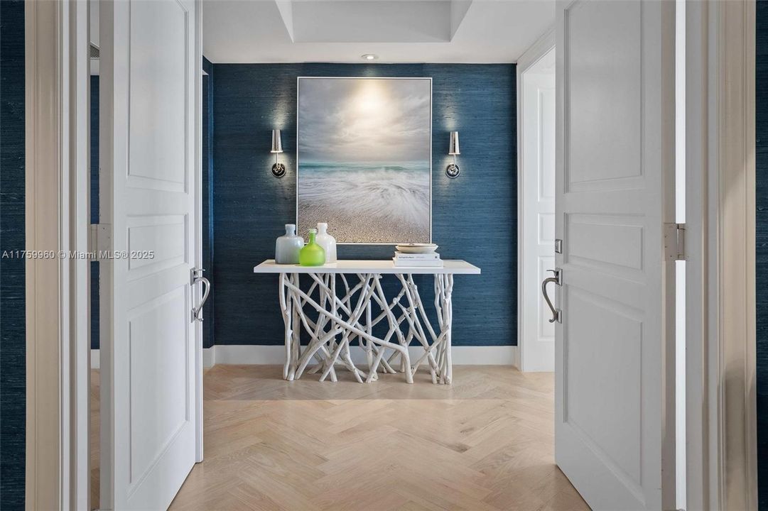 Recently Sold: $4,850,000 (3 beds, 4 baths, 2950 Square Feet)