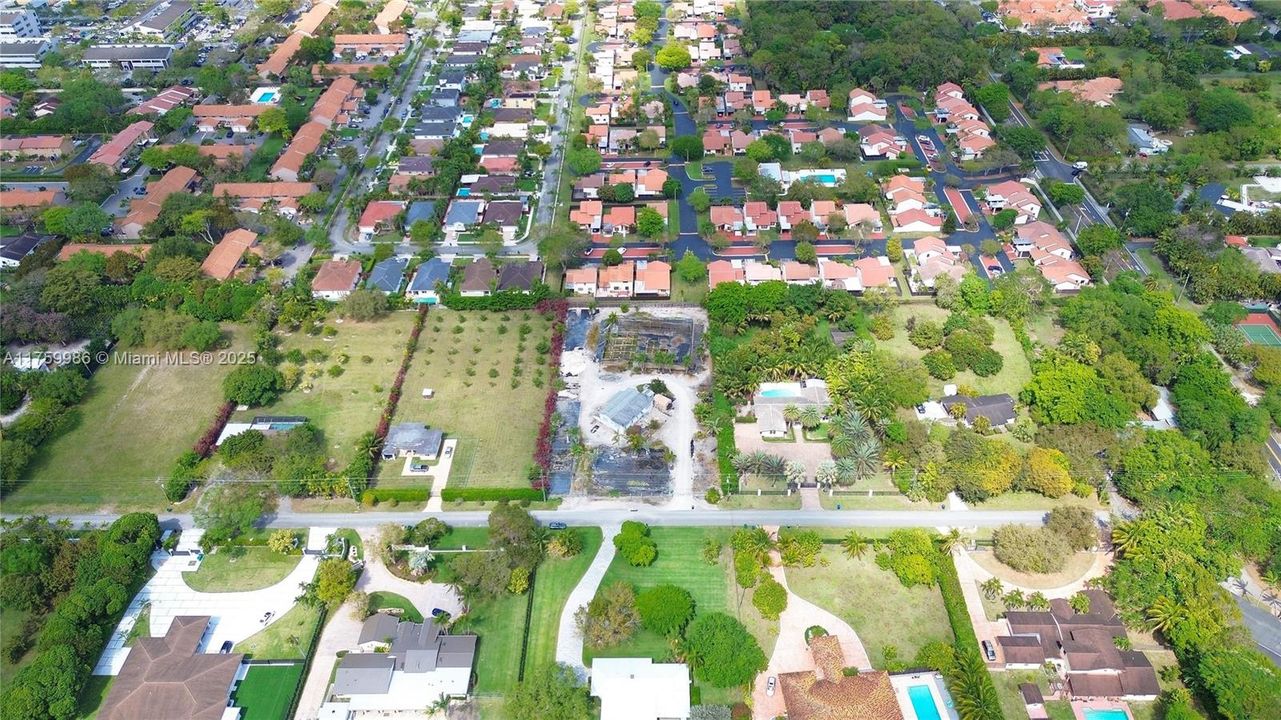 Под контрактом: $1,650,000 (1.17 acres)