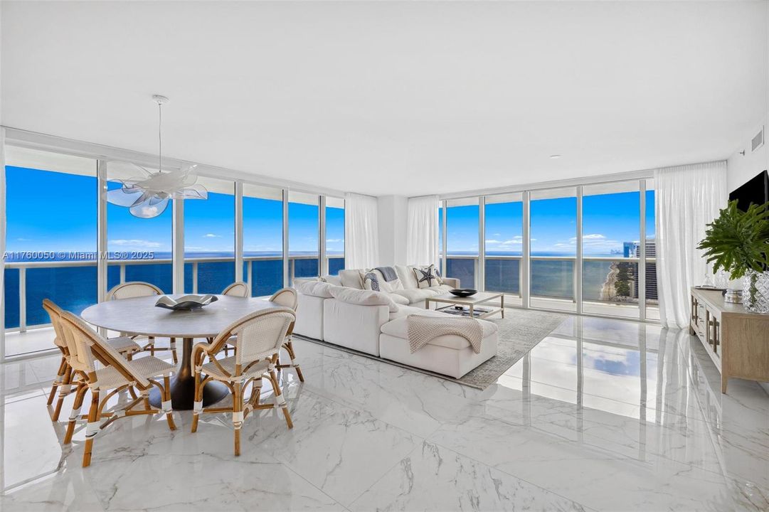 В аренду: $23,000 (3 спален, 3 ванн, 2065 Квадратных фут)