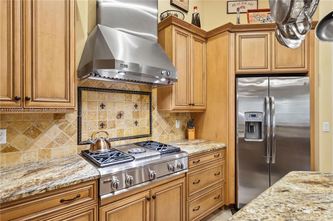 Recently Sold: $1,150,000 (5 beds, 4 baths, 3850 Square Feet)