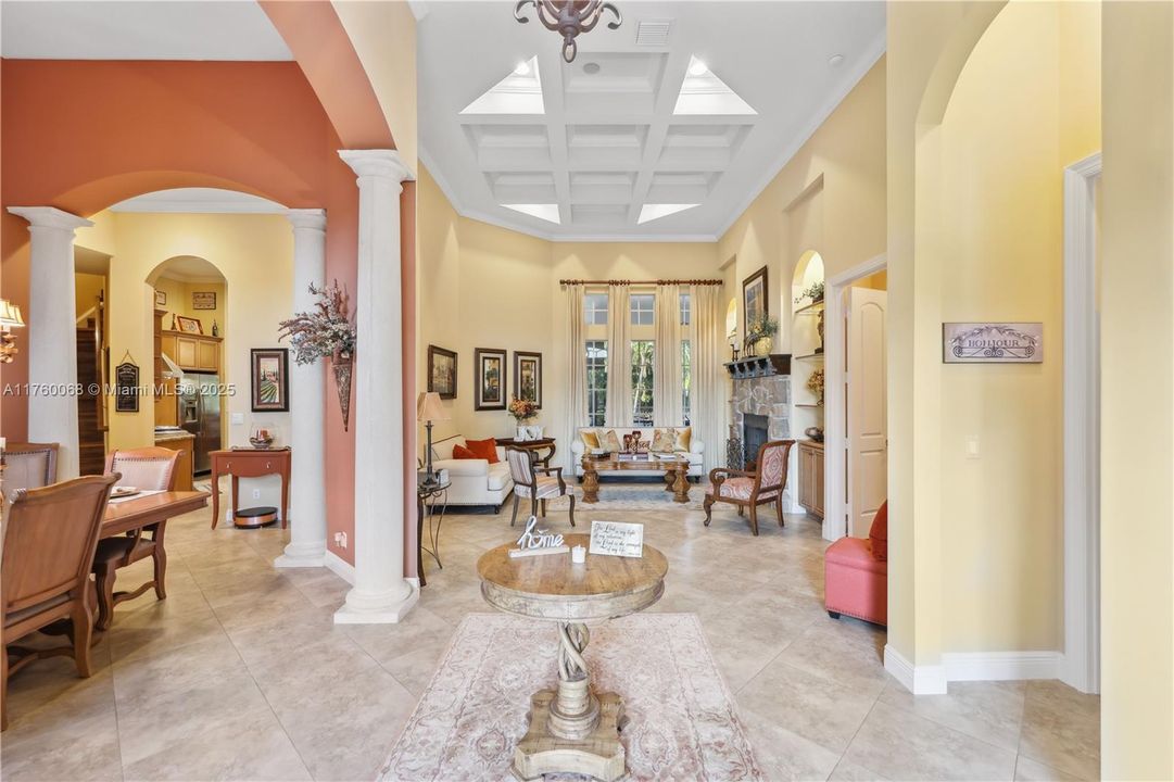 Recently Sold: $1,150,000 (5 beds, 4 baths, 3850 Square Feet)