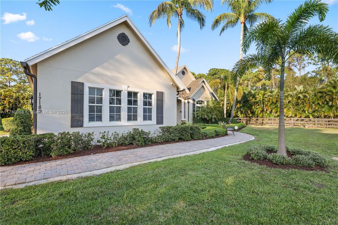 Recently Sold: $1,150,000 (5 beds, 4 baths, 3850 Square Feet)