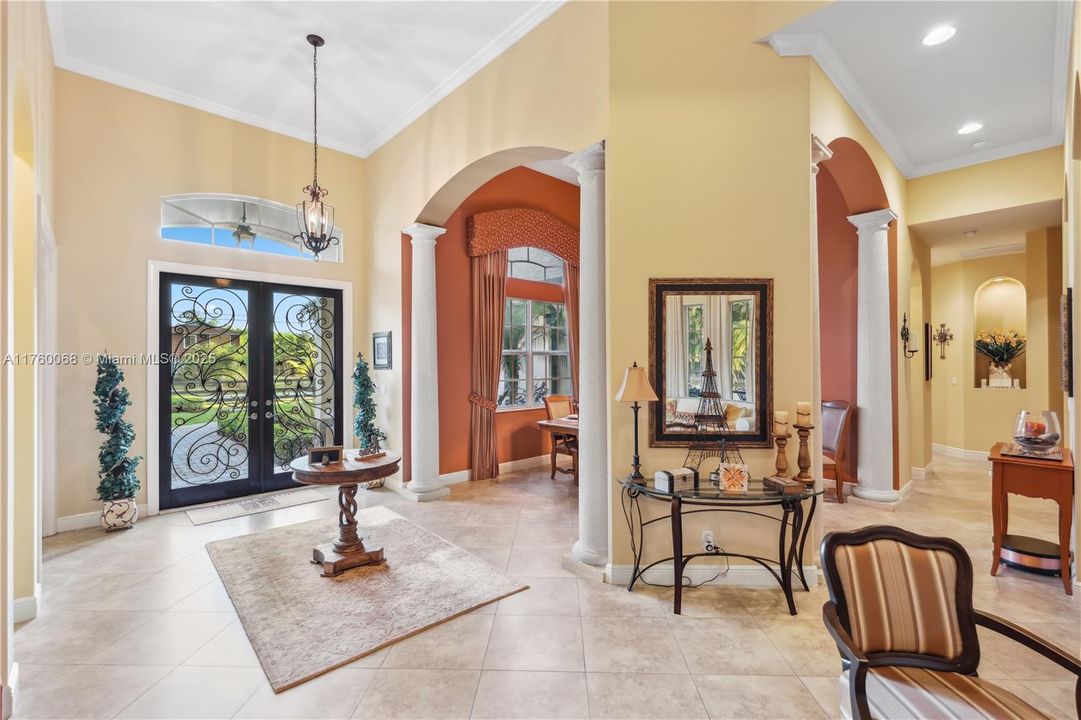 Recently Sold: $1,150,000 (5 beds, 4 baths, 3850 Square Feet)