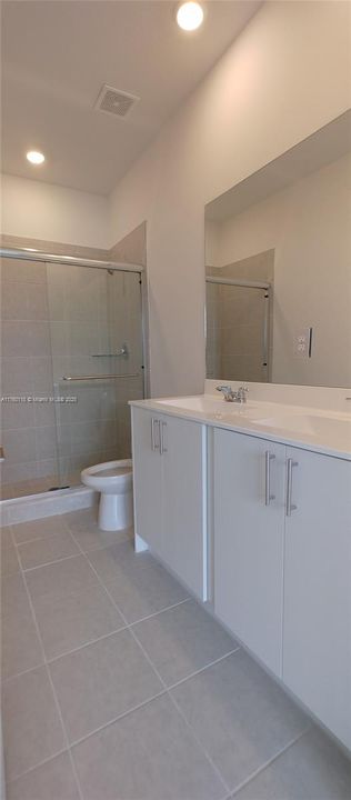 最近租的: $2,800 (3 贝兹, 3 浴室, 1694 平方英尺)