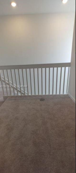 最近租的: $2,800 (3 贝兹, 3 浴室, 1694 平方英尺)