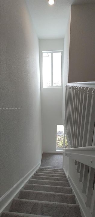 最近租的: $2,800 (3 贝兹, 3 浴室, 1694 平方英尺)