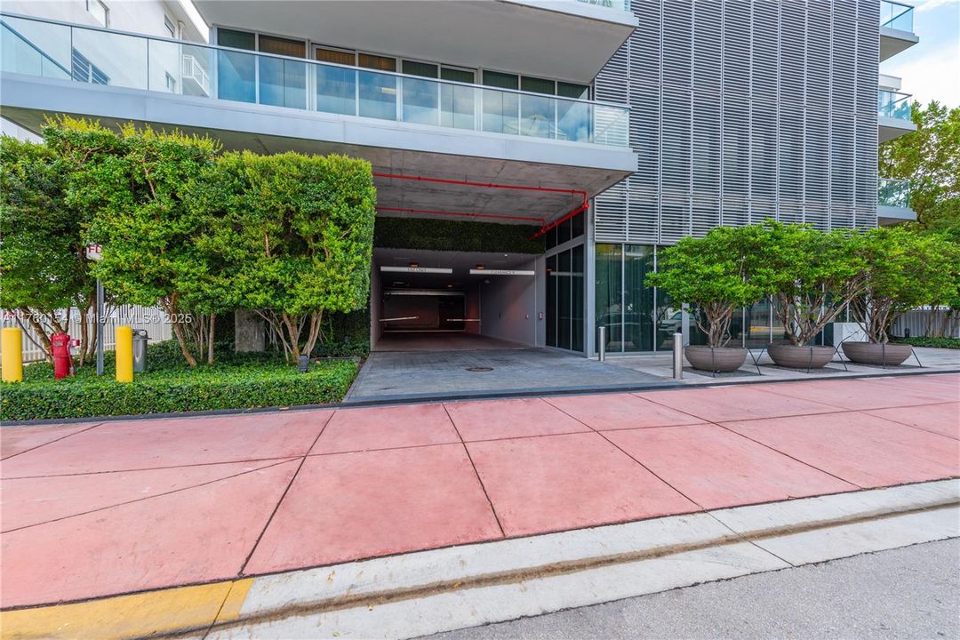 For Sale: $10,488,000 (4 beds, 4 baths, 3745 Square Feet)