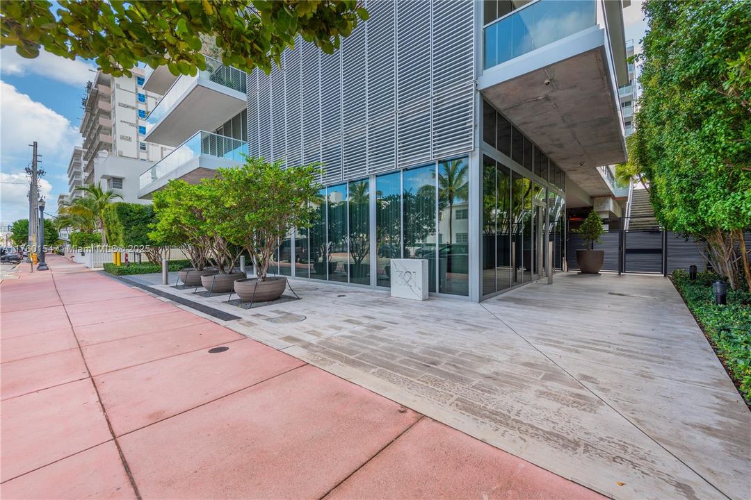 For Sale: $10,488,000 (4 beds, 4 baths, 3745 Square Feet)