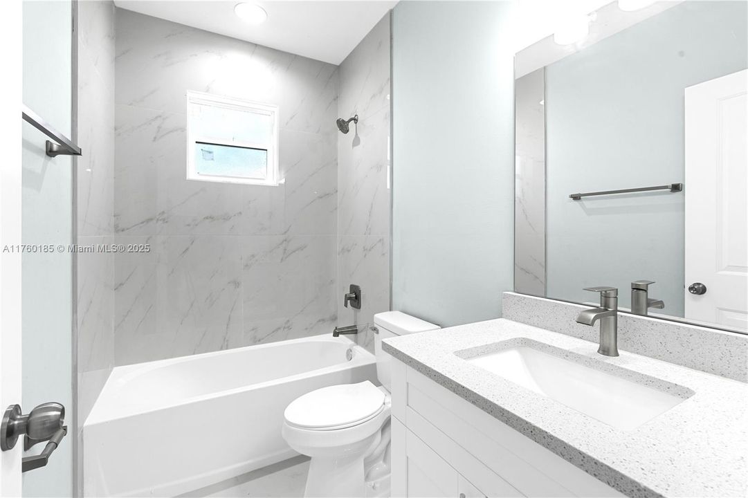 Active With Contract: $337,777 (3 beds, 2 baths, 1605 Square Feet)