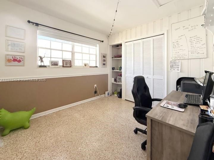 Recently Sold: $1,295,000 (3 beds, 2 baths, 1829 Square Feet)