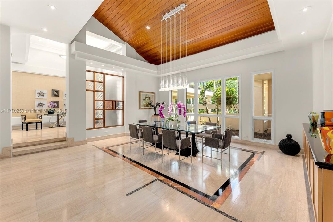 For Sale: $27,550,000 (5 beds, 7 baths, 7698 Square Feet)