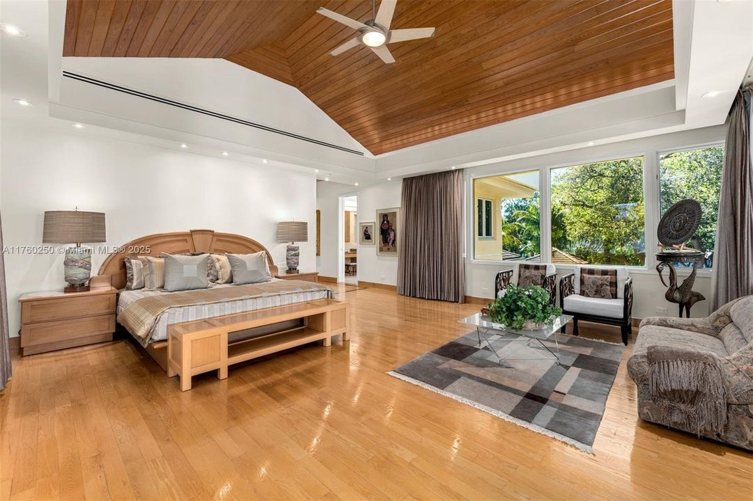 For Sale: $27,550,000 (5 beds, 7 baths, 7698 Square Feet)