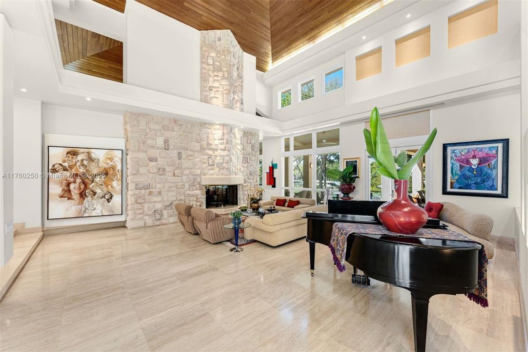 For Sale: $27,550,000 (5 beds, 7 baths, 7698 Square Feet)