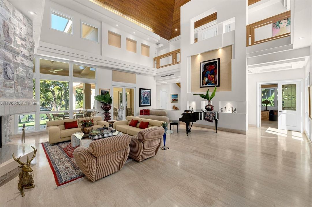 For Sale: $27,550,000 (5 beds, 7 baths, 7698 Square Feet)