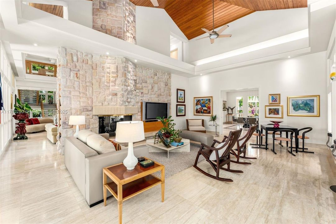 For Sale: $27,550,000 (5 beds, 7 baths, 7698 Square Feet)