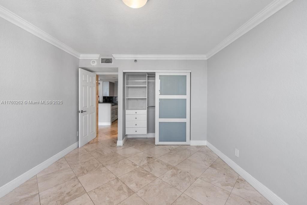 Vendido Recientemente: $354,000 (1 camas, 1 baños, 682 Pies cuadrados)