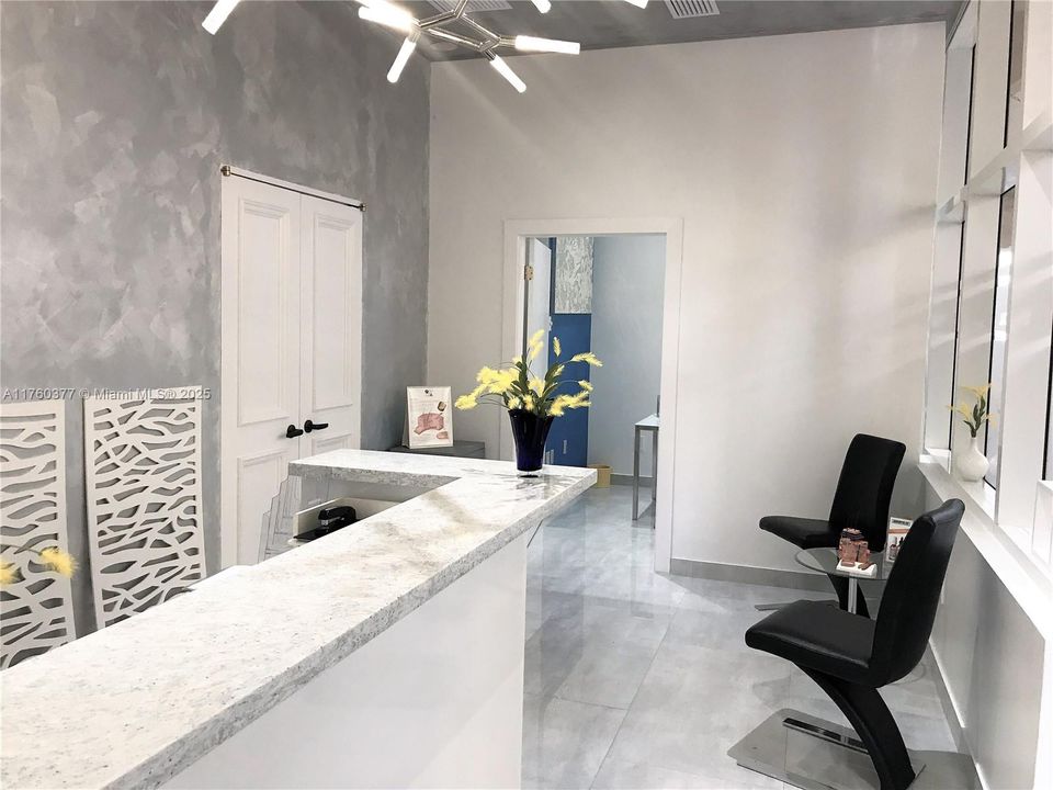 Недавно арендовано: $5,500 (0 спален, 0 ванн, 0 Квадратных фут)