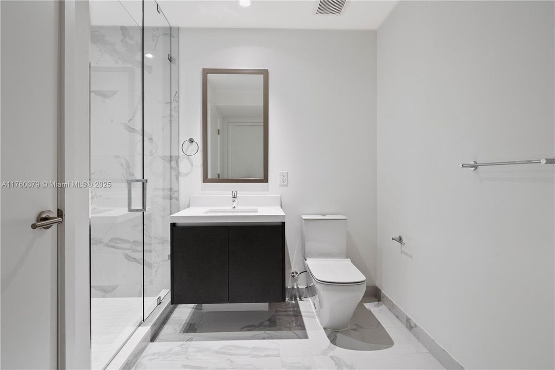 En Venta: $1,349,000 (2 camas, 3 baños, 1560 Pies cuadrados)