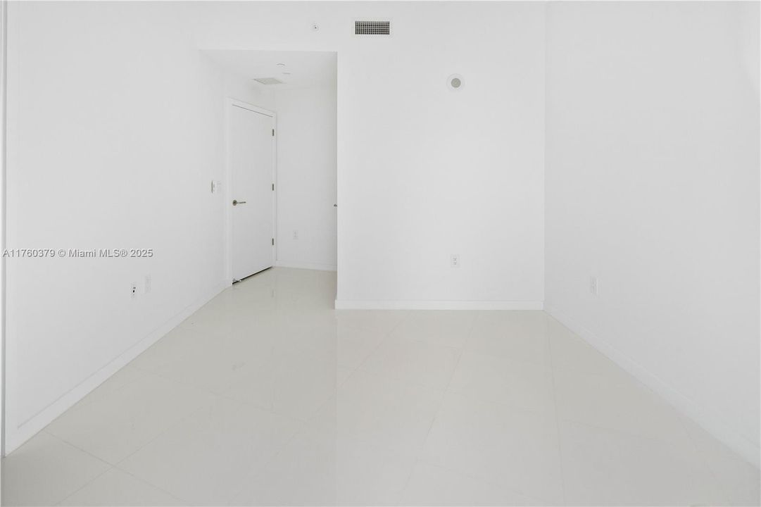 En Venta: $1,349,000 (2 camas, 3 baños, 1560 Pies cuadrados)