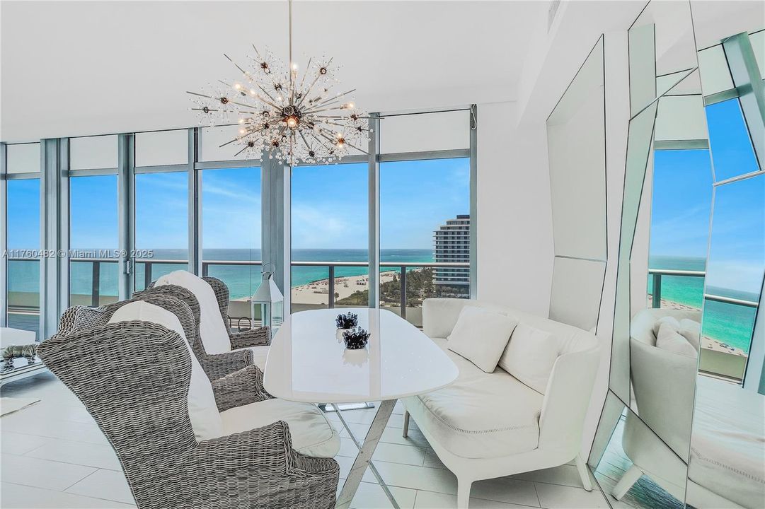 Recently Sold: $5,950,000 (3 beds, 3 baths, 2326 Square Feet)