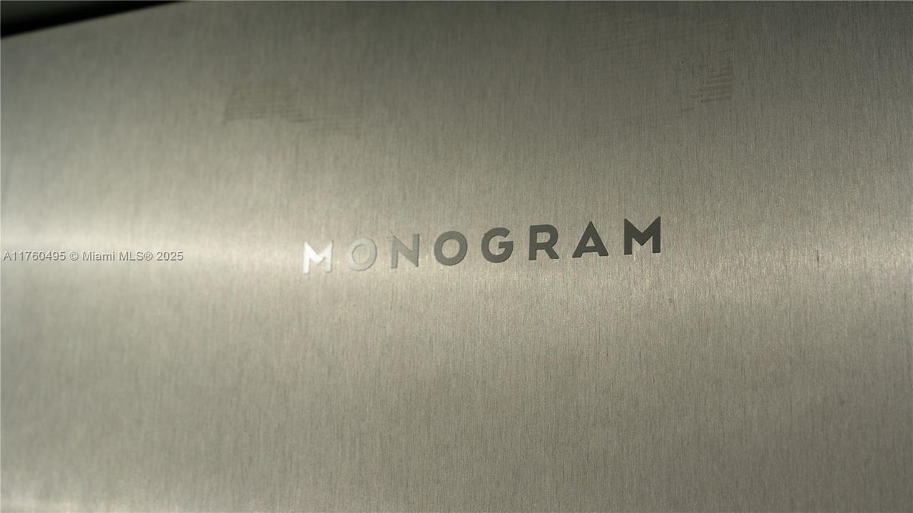 Recently Rented: $12,950 (4 beds, 5 baths, 2800 Square Feet)