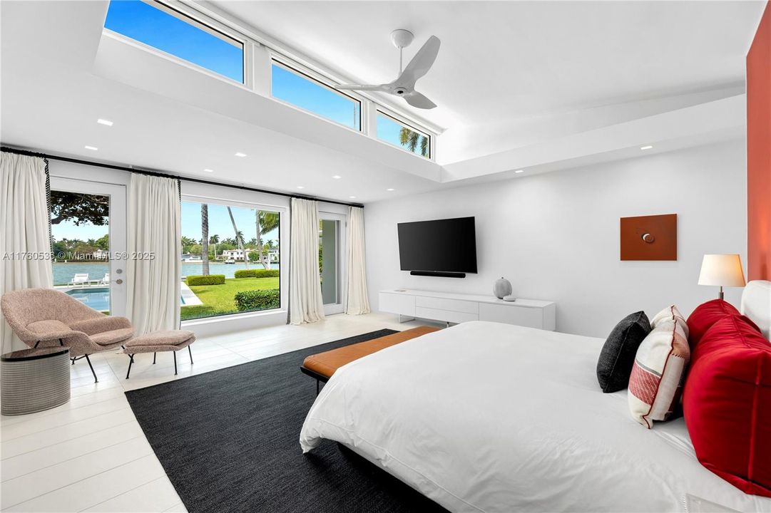 На продажу: $29,500,000 (4 спален, 4 ванн, 4494 Квадратных фут)