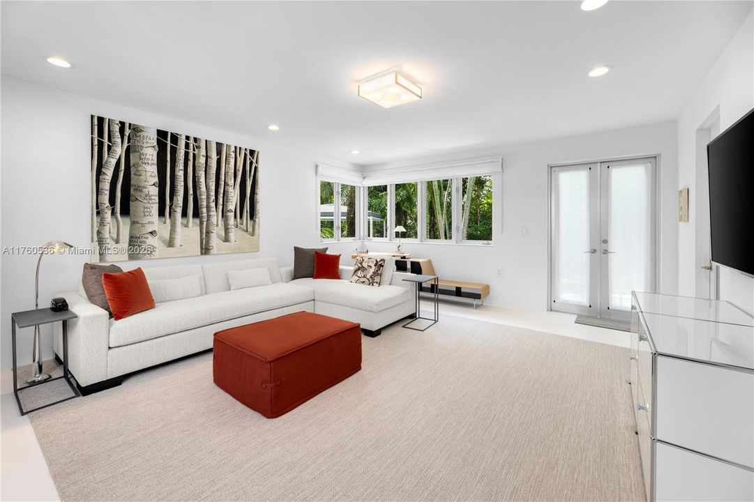 На продажу: $29,500,000 (4 спален, 4 ванн, 4494 Квадратных фут)