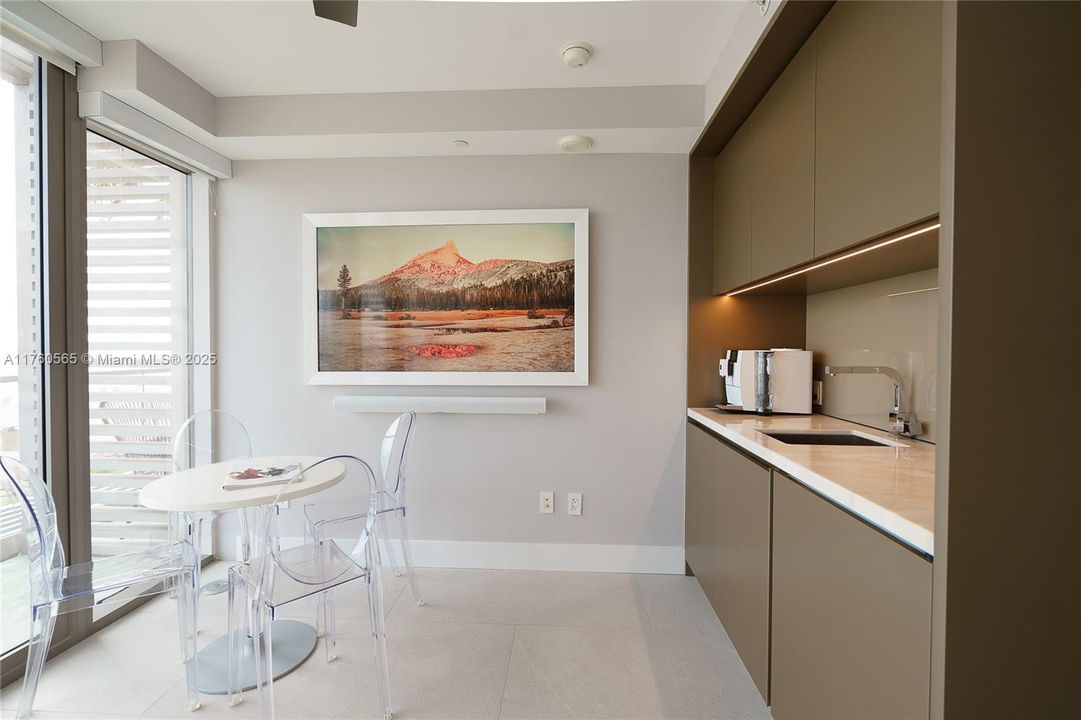 En Venta: $650,000 (0 camas, 1 baños, 0 Pies cuadrados)