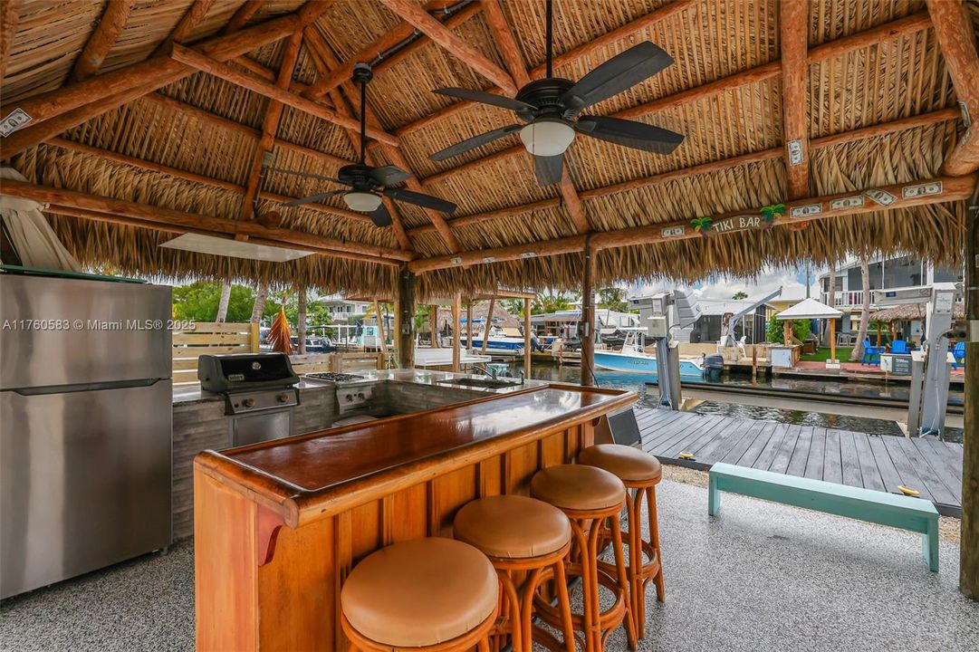 Recently Sold: $1,695,000 (3 beds, 2 baths, 1680 Square Feet)