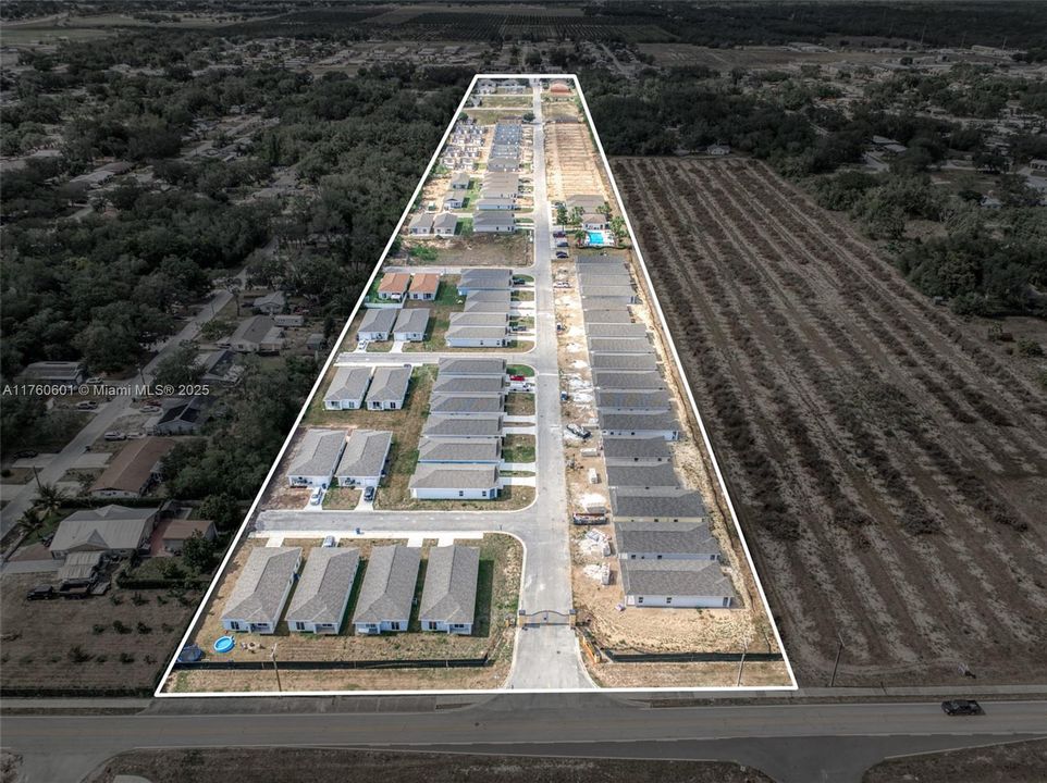 Recently Rented: $1,750 (3 beds, 2 baths, 1330 Square Feet)