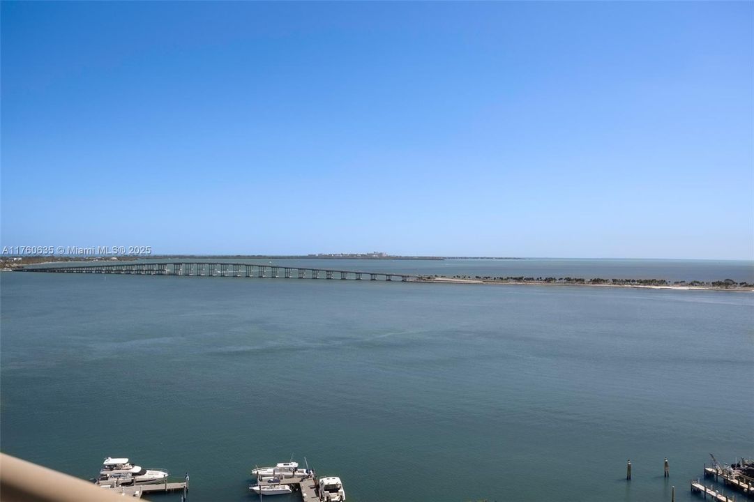 最近售出: $890,000 (2 贝兹, 2 浴室, 1895 平方英尺)