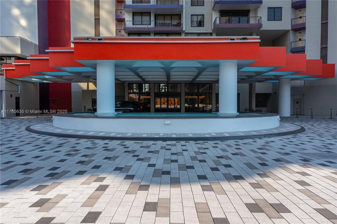 最近售出: $890,000 (2 贝兹, 2 浴室, 1895 平方英尺)