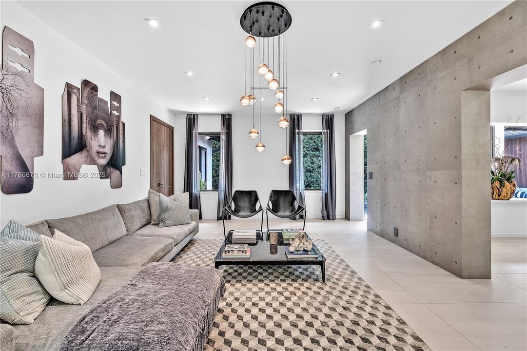 For Sale: $3,500,000 (3 beds, 3 baths, 2316 Square Feet)